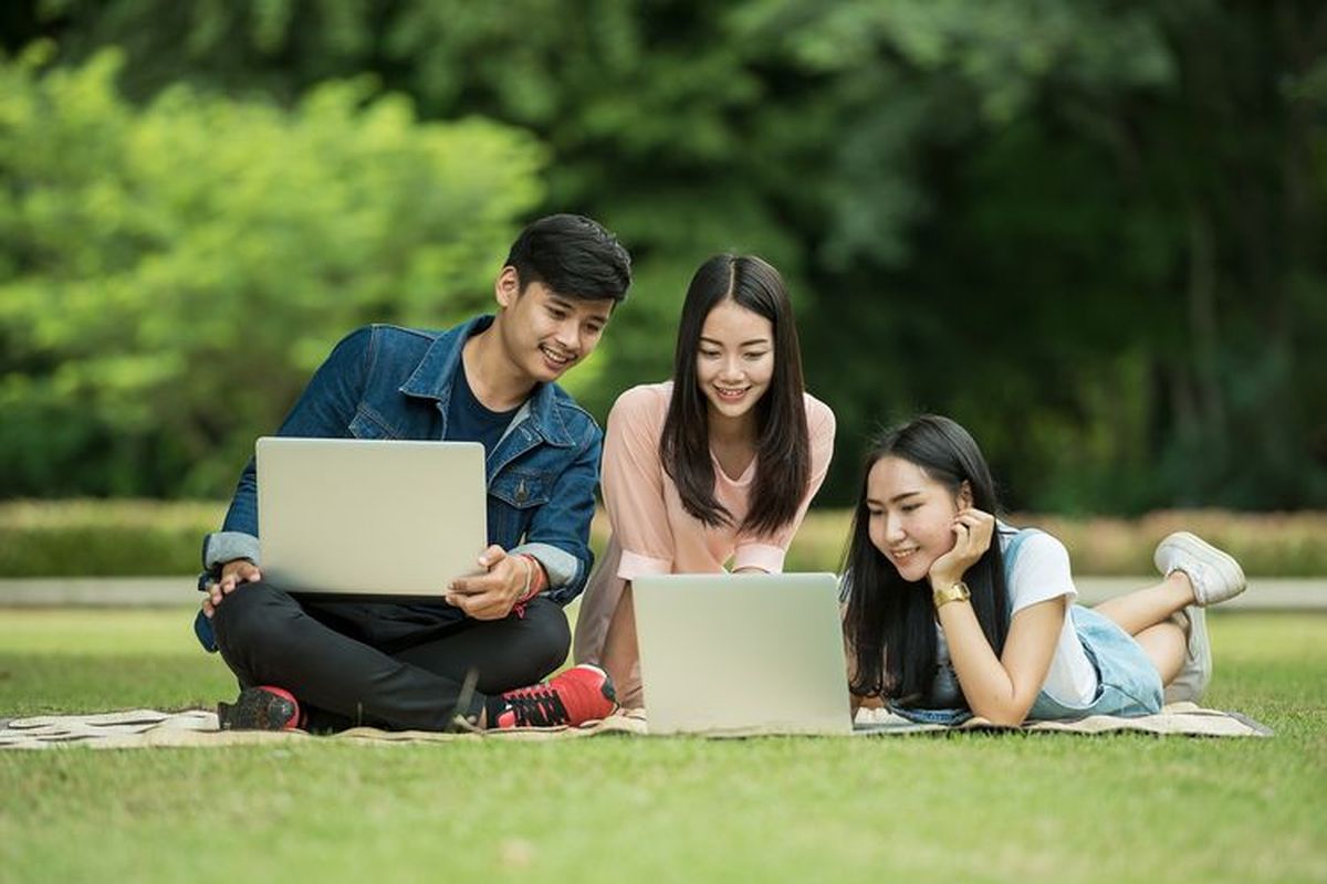 Website Jurnal Internasional Gratis Solusi Riset Tanpa Batas Biaya