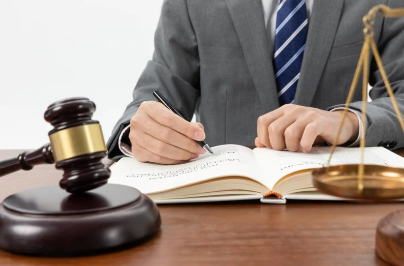 daftar jurnal sinta 3 hukum