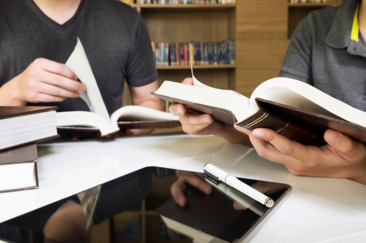Alur Publish Jurnal di Ridwan Institute